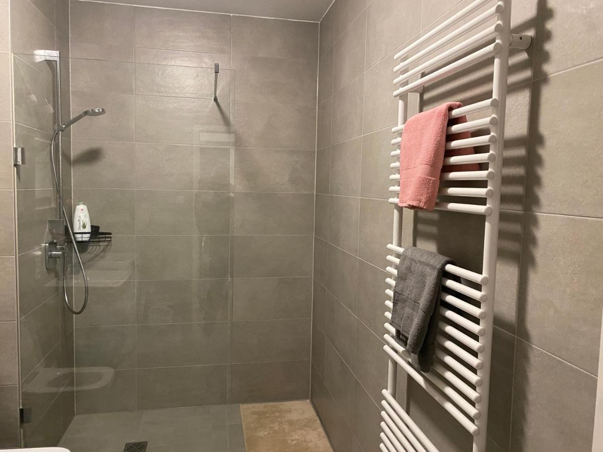 Luxurious And Distinctive New-Build Apartment In Mainz'S Charming Oberstadt District Buitenkant foto
